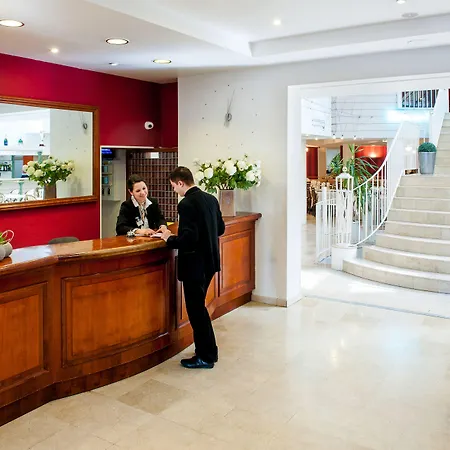 Saint Sauveur 3*