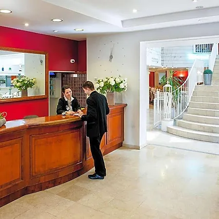 Saint Sauveur Hotel Lourdes