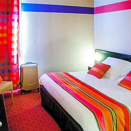 Saint Sauveur Hotel 3*