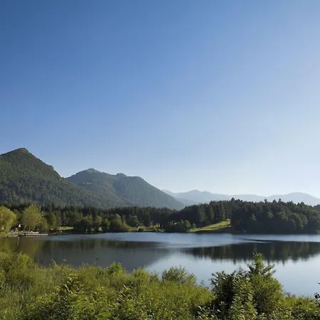Saint Sauveur Отель 3*