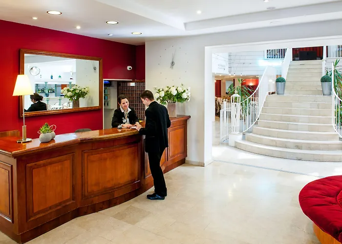 オテル サン ソーヴール 3*