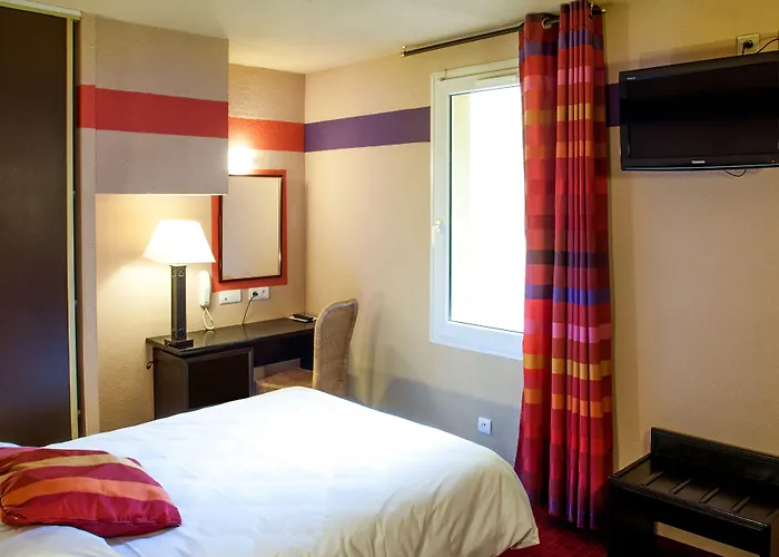 オテル サン ソーヴール ホテル 3*