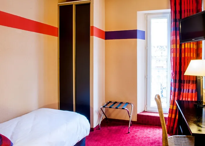 オテル サン ソーヴール ホテル