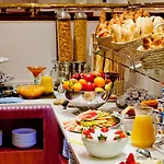 Otel Saint Sauveur Lourdes