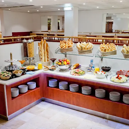 Hotell Saint Sauveur 3*