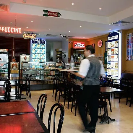 Hotell Saint Sauveur Lourdes