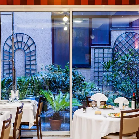 Saint Sauveur Szálloda 3*