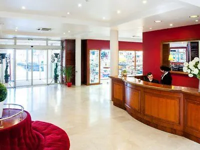 Отель Saint Sauveur