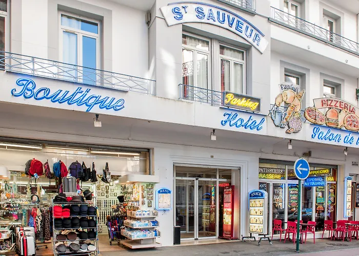 Отель Saint Sauveur 3*