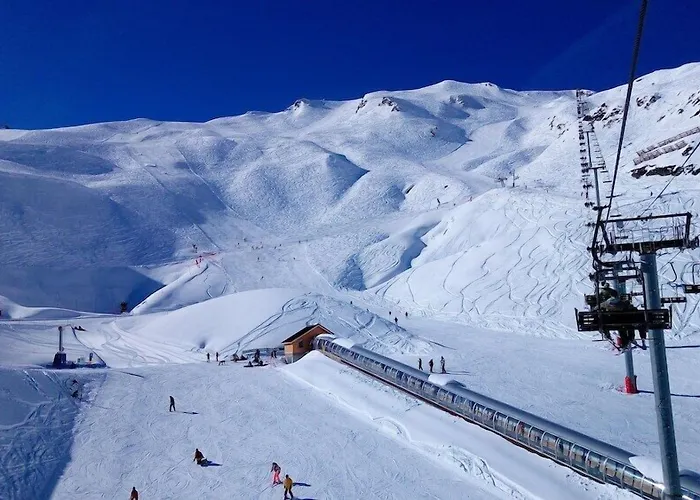 Saint Sauveur Отель Лурд